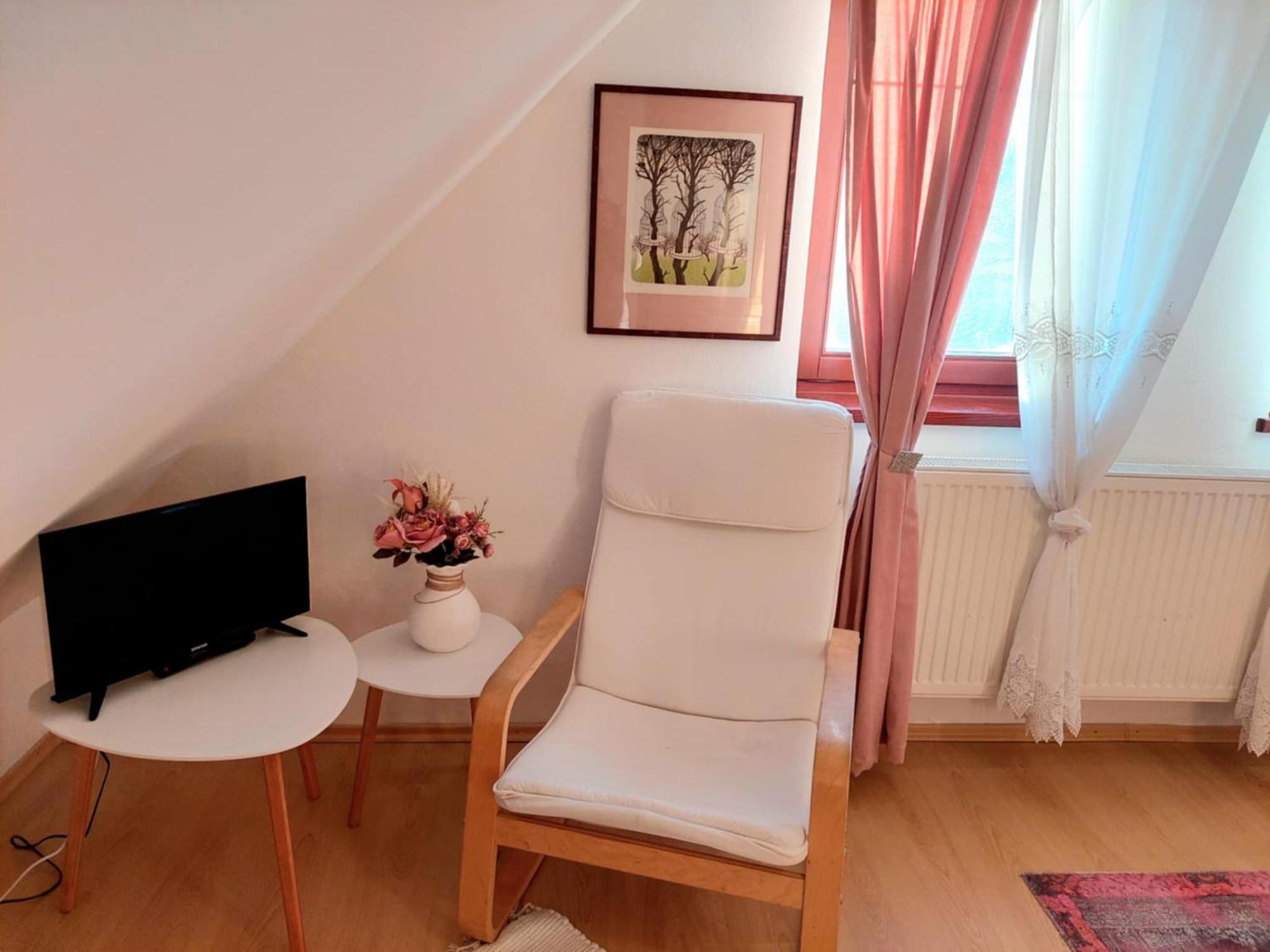 Idylicky Rodinny Penzion Arkadia Pri Dunajskej Cyklotrase Kyselica Extérieur photo